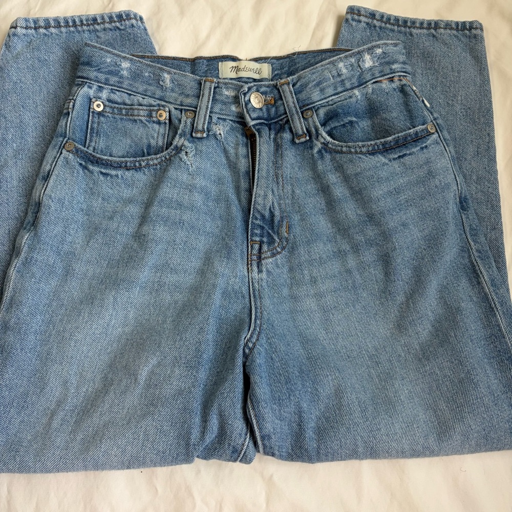Madewell The Mom Jean Size 26 Petite Light Wash High Rise Straight Leg Jeans